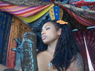 Live webcam model elizagrey on Soda Cams