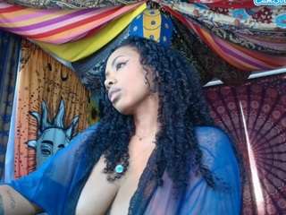 Live webcam model elizagrey on Soda Cams