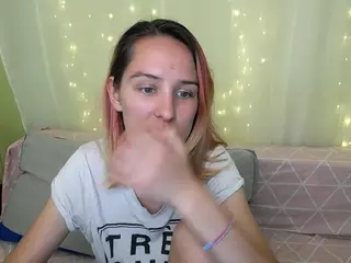 sweet-roxy's Live Sex Cam Show