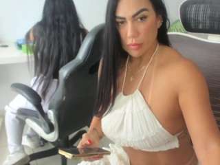 emilybrowm live cam