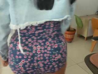 Live webcam model emilybrowm on Soda Cams