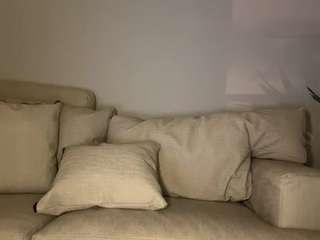 agustinasaenz live cam preview