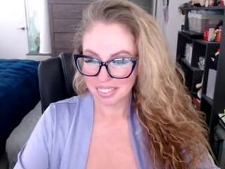 Live webcam model taylor-starr on Soda Cams