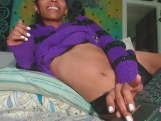 chaneel webcam model