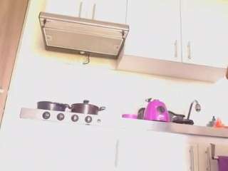 le modèle chaneel est en webcam porno dans un show sur le site camsoda, il possède les tags suivants: anal,nature,toys,tease,tattoos,squirt,show,shaved-pussy,sexy,seduction,blowjob,ohmibod,lushon,lush,lovense,lesbian,latina,hot,genital piercings,feet