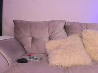 alanajoness Live Webcam on CamSoda