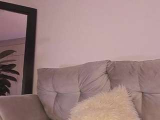 alanajoness Live Webcam on CamSoda