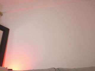 Live webcam model alanajoness on Soda Cams