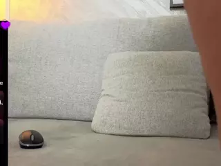 Tizzana's Live Sex Cam Show