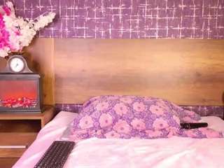 molly-jackson's CamSoda show and profile