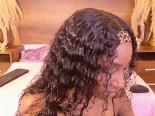 molly-jackson's CamSoda show and profile