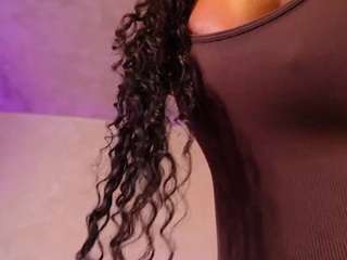 Molly live cam preview