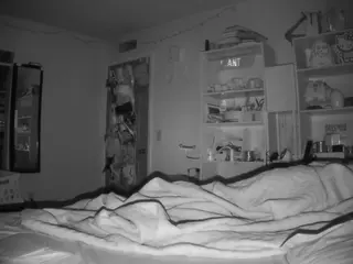 voyeurcam freakyfeline 01