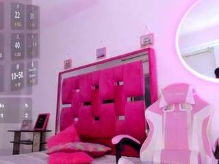 liviacoxx's CamSoda show and profile