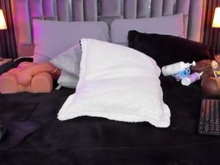 atinxnaugthy Sex Cam Show
