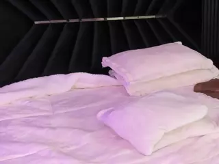 ATINXNAUGTHY's Live Sex Cam Show