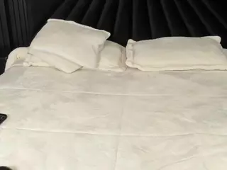 ATINXNAUGTHY's Live Sex Cam Show