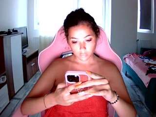 prettyjulliette - Live Cam