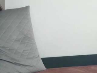 prettyjulliette webcam model