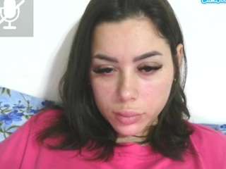 prettyjulliette's CamSoda show and profile