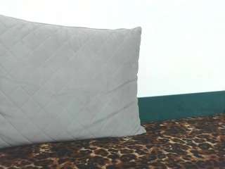 prettyjulliette live cam profile