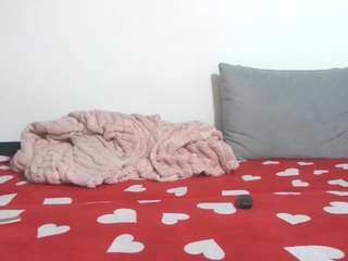 prettyjulliette Live Webcam on CamSoda