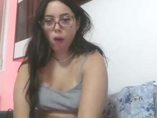 prettyjulliette's live room