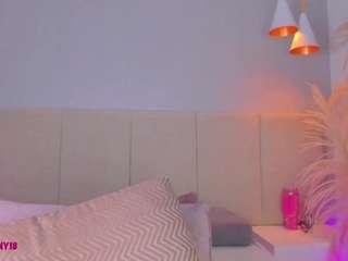 aprilebony webcam