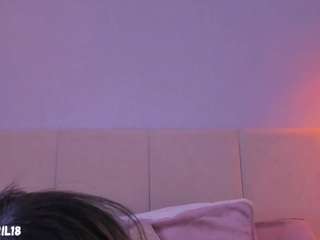 aprilebony Live Webcam on CamSoda