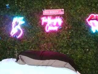 bigbootysarenalove camsoda