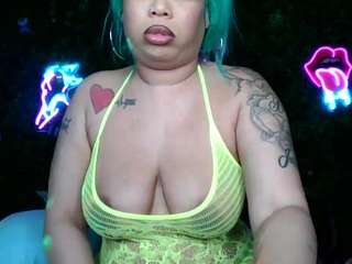 bigbootysarenalove webcam