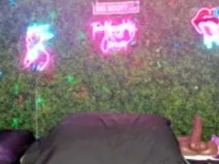 bigbootysarenalove webcam