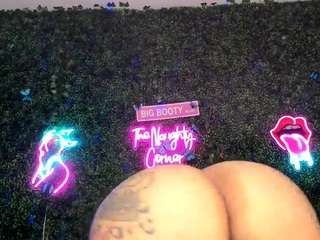 bigbootysarenalove webcam