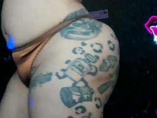 bigbootysarenalove webcam