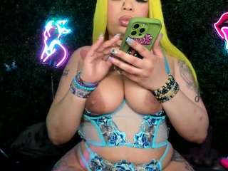 bigbootysarenalove webcam