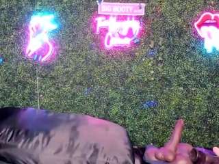 bigbootysarenalo... Live Webcam on CamSoda