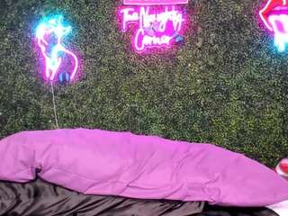 bigbootysarenalove webcam