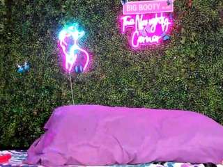 bigbootysarenalove webcam