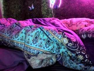 bigbootysarenalove webcam