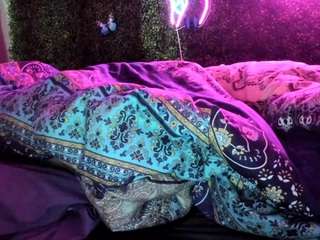 bigbootysarenalove webcam