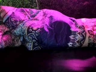 bigbootysarenalove webcam