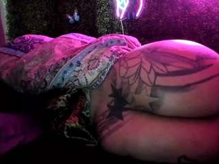 bigbootysarenalove webcam