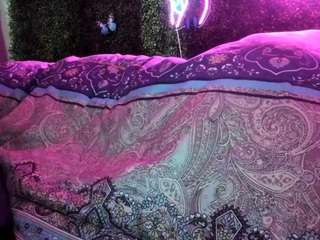 bigbootysarenalove webcam