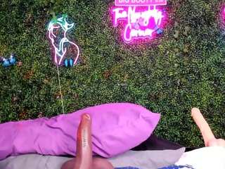 bigbootysarenalove webcam