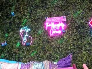 bigbootysarenalove webcam