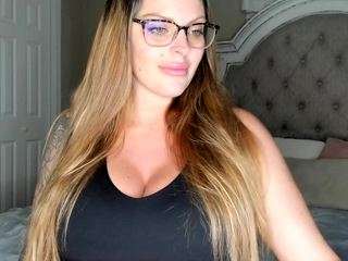 kennasavage Live Webcam on CamSoda