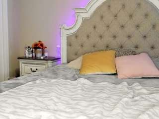 kennasavage Live Webcam on CamSoda