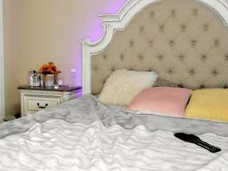 kennasavage Live Webcam on CamSoda