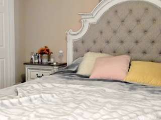 kennasavage Live Webcam on CamSoda