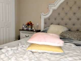 kennasavage Live Webcam on CamSoda